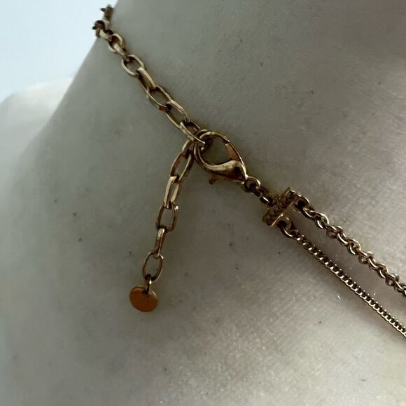 Gold double stranded necklace - Picture 5 of 5